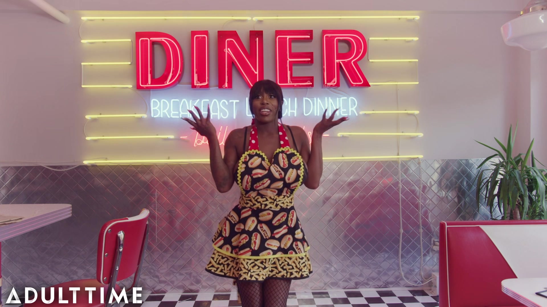 ADULT TIME - Ebony Mystique SUPER SOAKS Diner With SQUIRT While Making A Sundae!