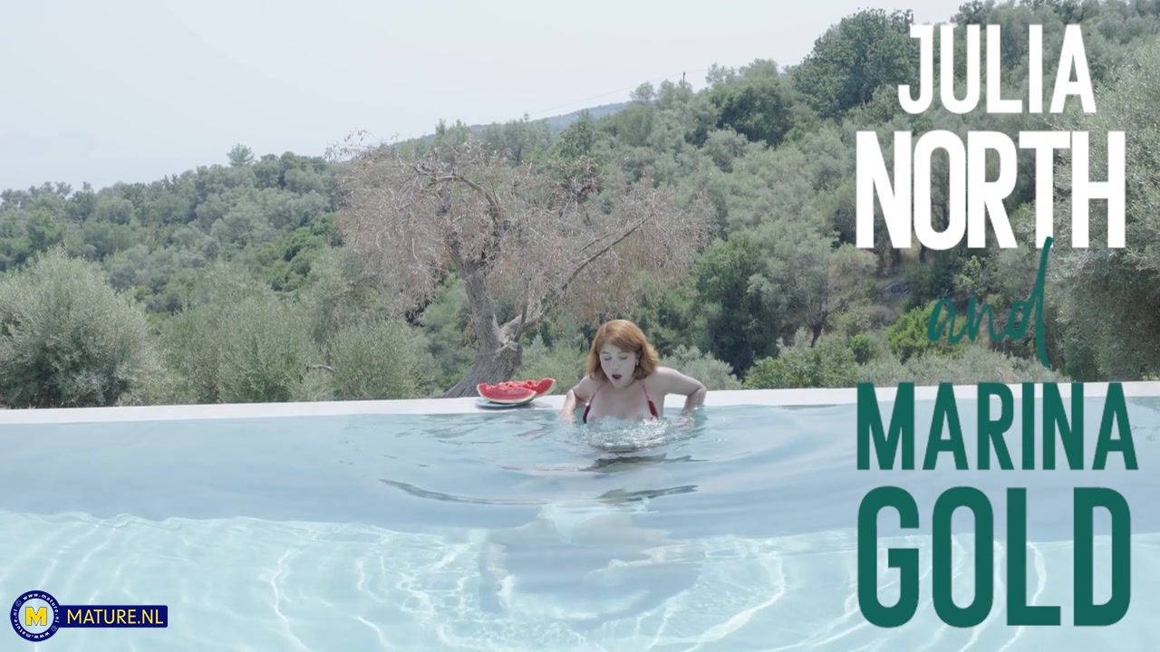 Stepdaughter Marina Gold Eating Her Stepmom Julia North's Wet Pussy On Vacation Under The Sun
