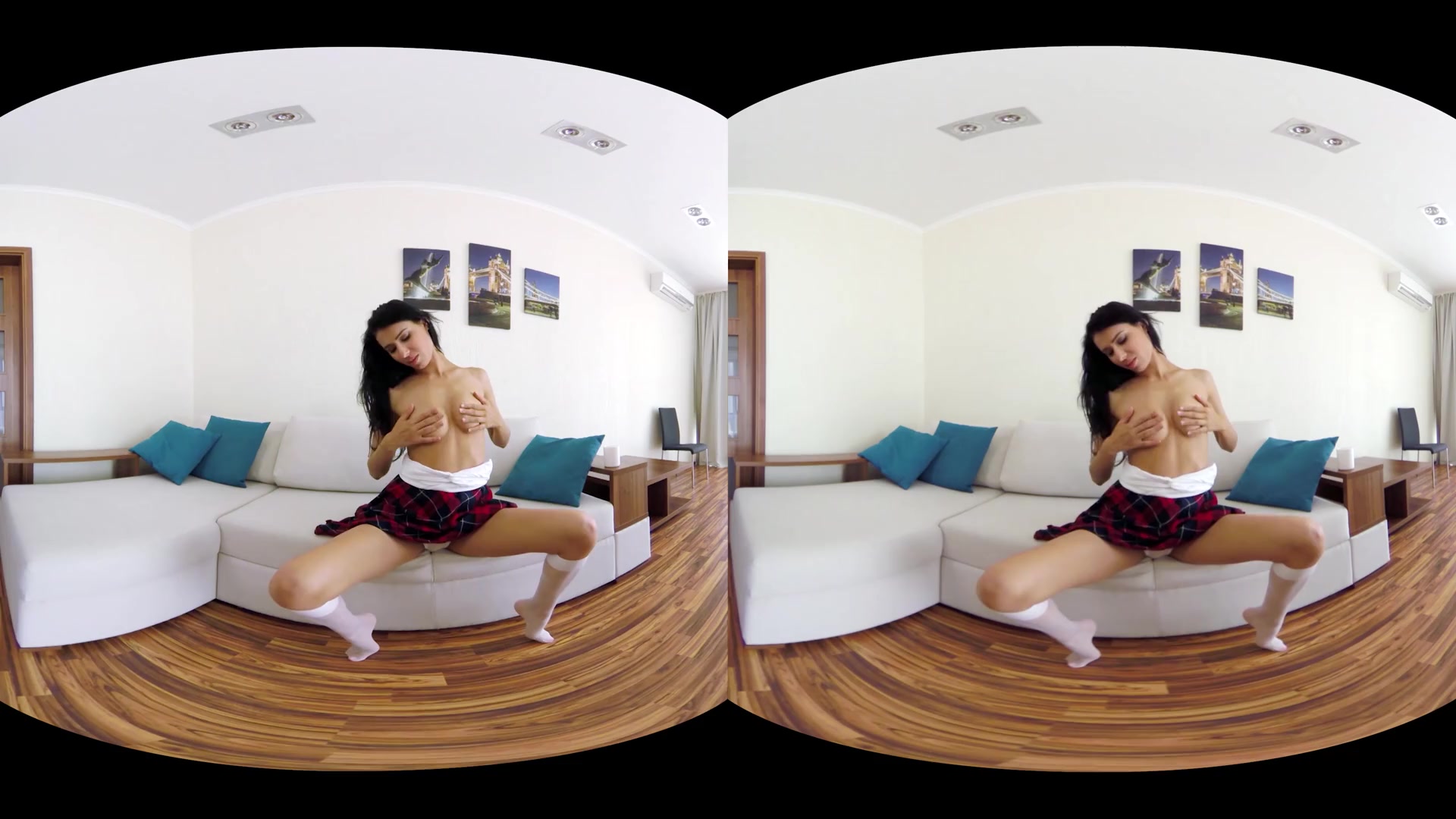 Sally Palmer in Coffe Break - RealJamVR