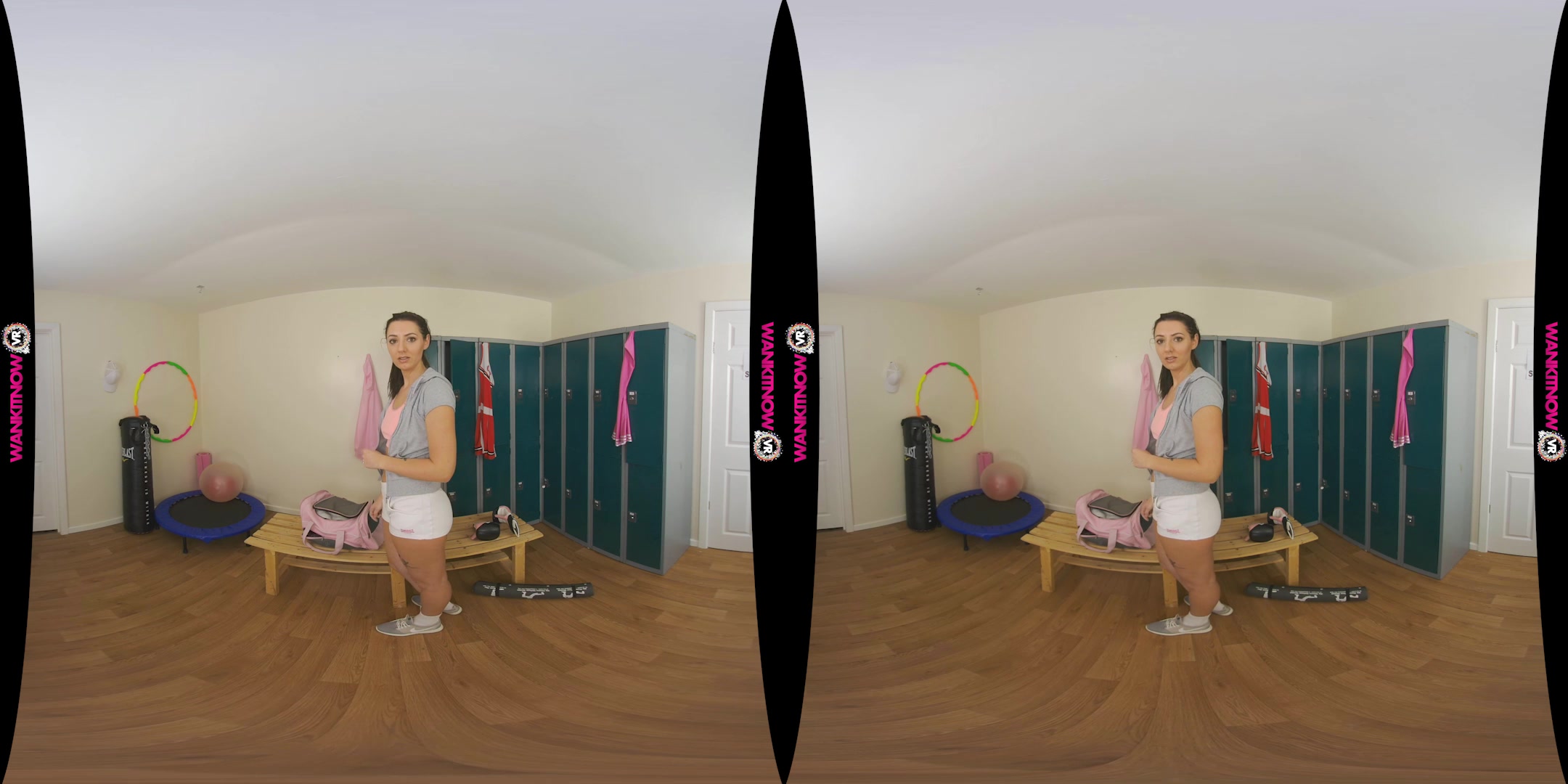Sporty Seduction featuring Violet - WankitNowVR