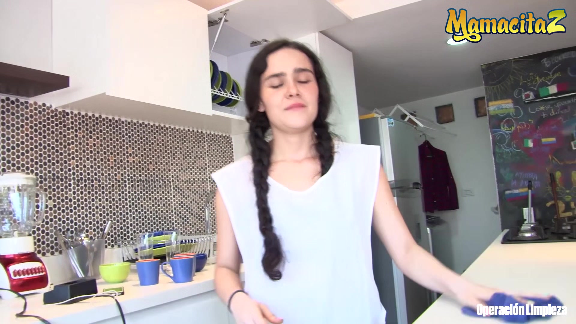 MAMACITAZ - I Just Had Sex With My Latina Maid Luna Ruiz On The Kitchen