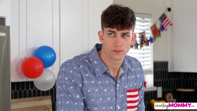 Stars Stripes And Stepsons Cum - S1:E5 - Momlover