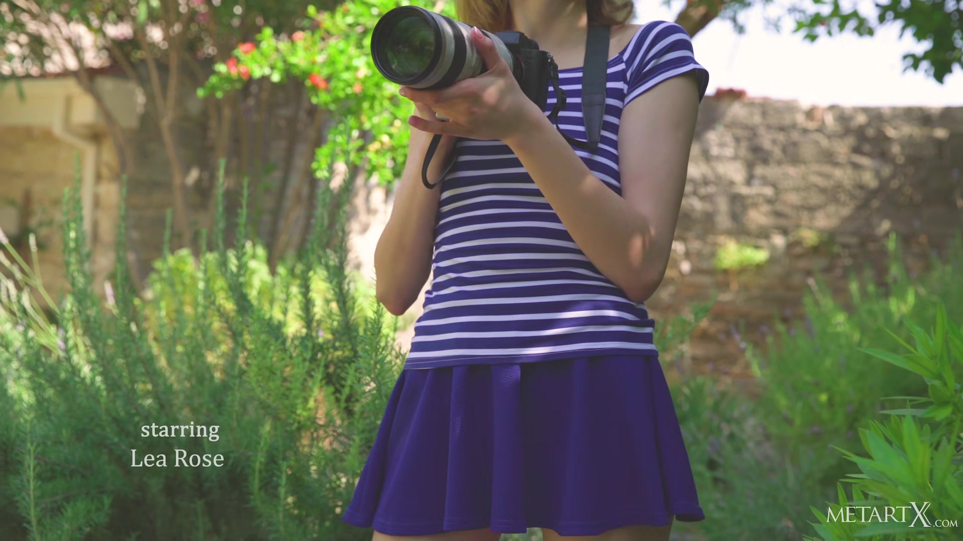 Pretty Photographer 2 - Lea Rose - MetartX
