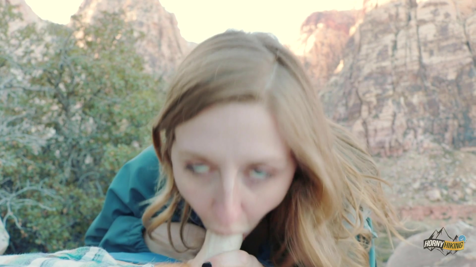 Quickie In The Mountains - Sex Movies Featuring Molly Pills