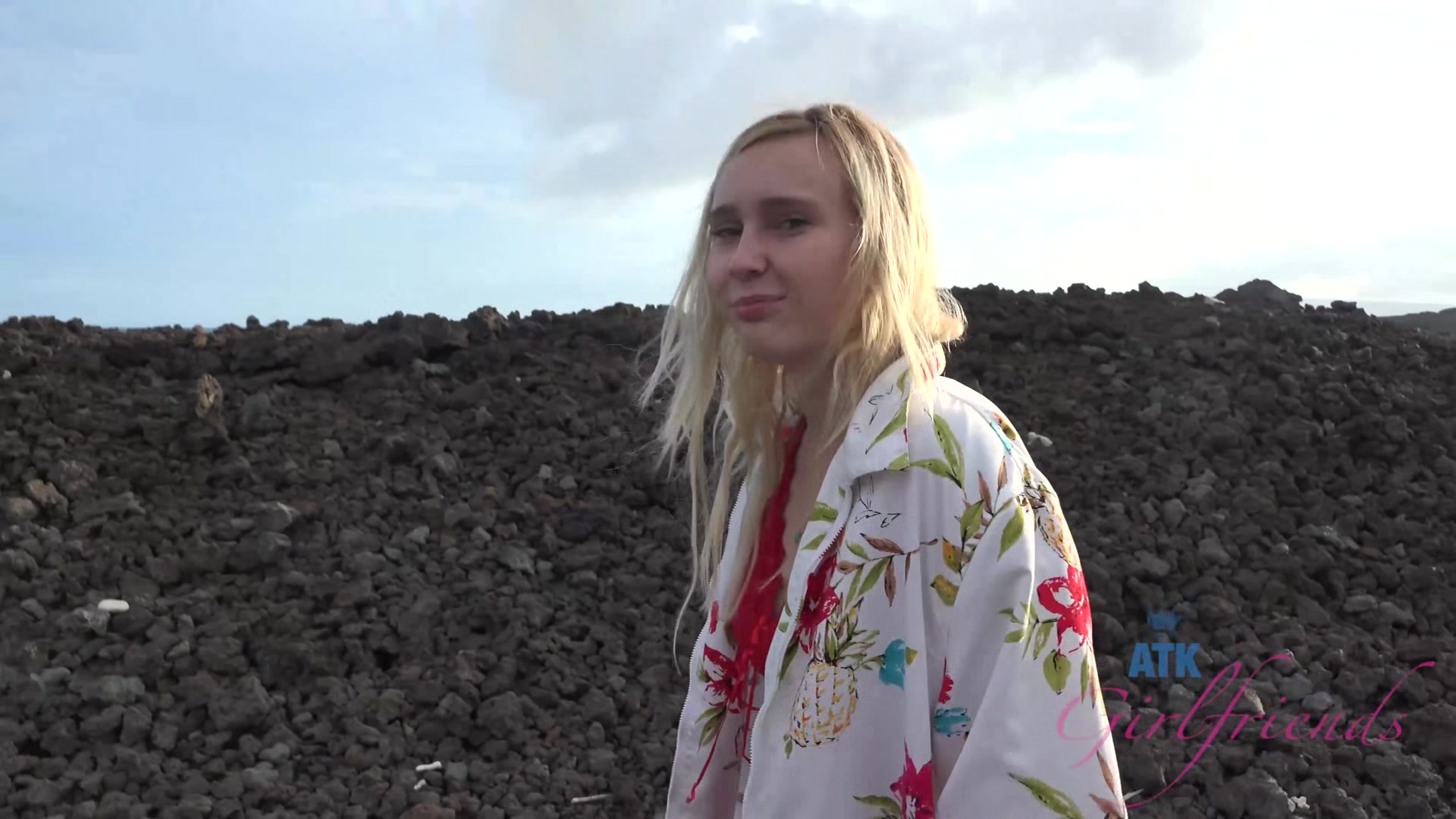 Virtual Vacation In Hawaii With Peyton Coast Part 1
