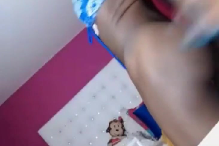 Huge Cock Ebony Shemale 17 Min