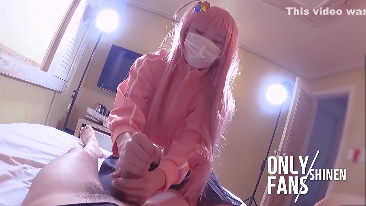 Bocchi The Rockcosplayer Handjob, Footplay, Japanese Crossdresser Femboy Anime Cosplay .14