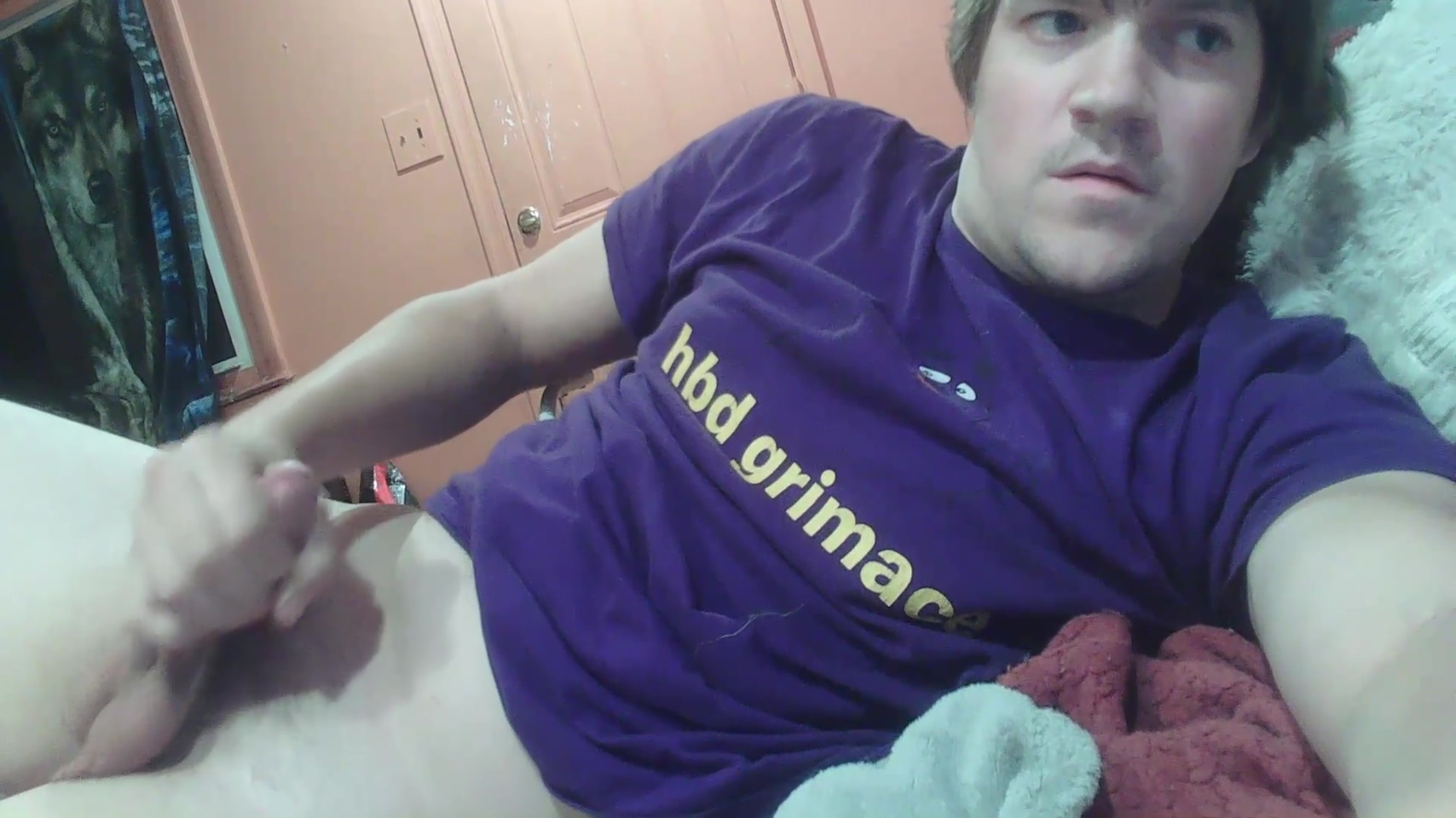 Glen Masturbates On His Bed With His Perfect Dick 4 Min