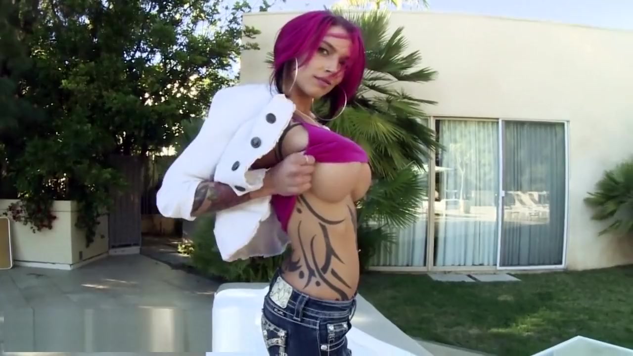 Bangbros - Sexy Redhead Anna Bell Peaks Brings The Pain! Btcp