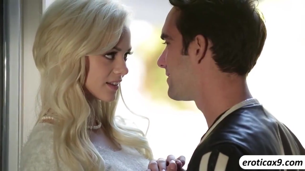 Blonde Fucked With Huge Cock In H - Elsa Jean