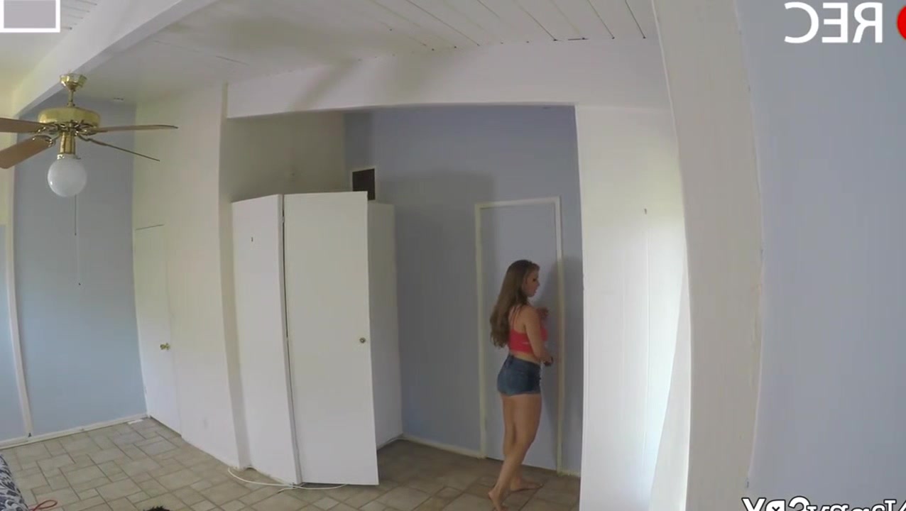 busty nanny makes a blowjob to solve the problem