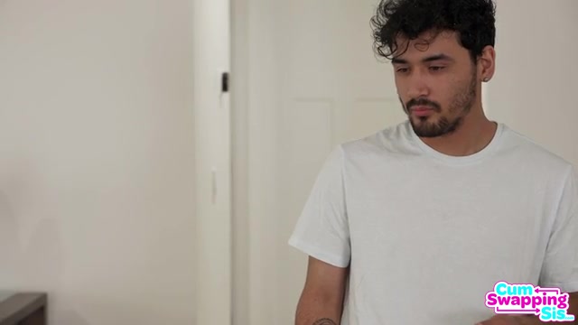 I Want To Play With My Stepbrothers Cum - S1:E7 - Cumswappingsis