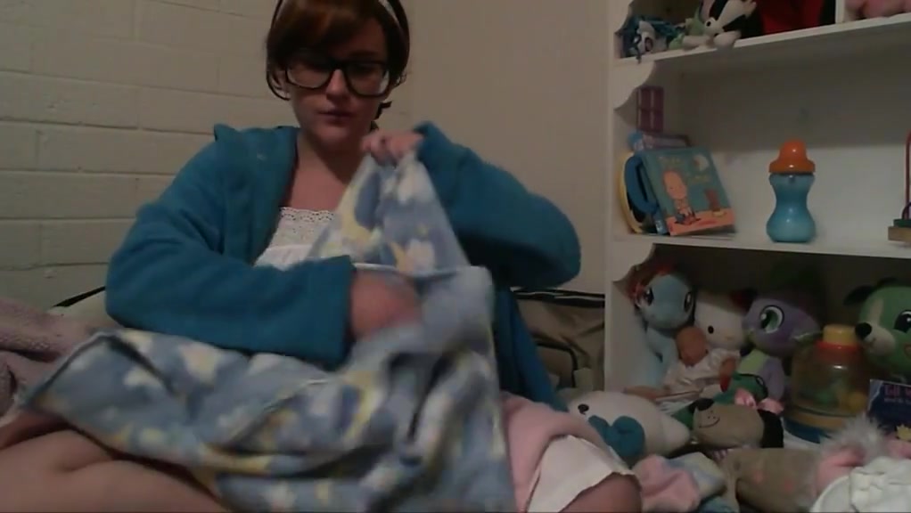Bedtime with a curvy milf