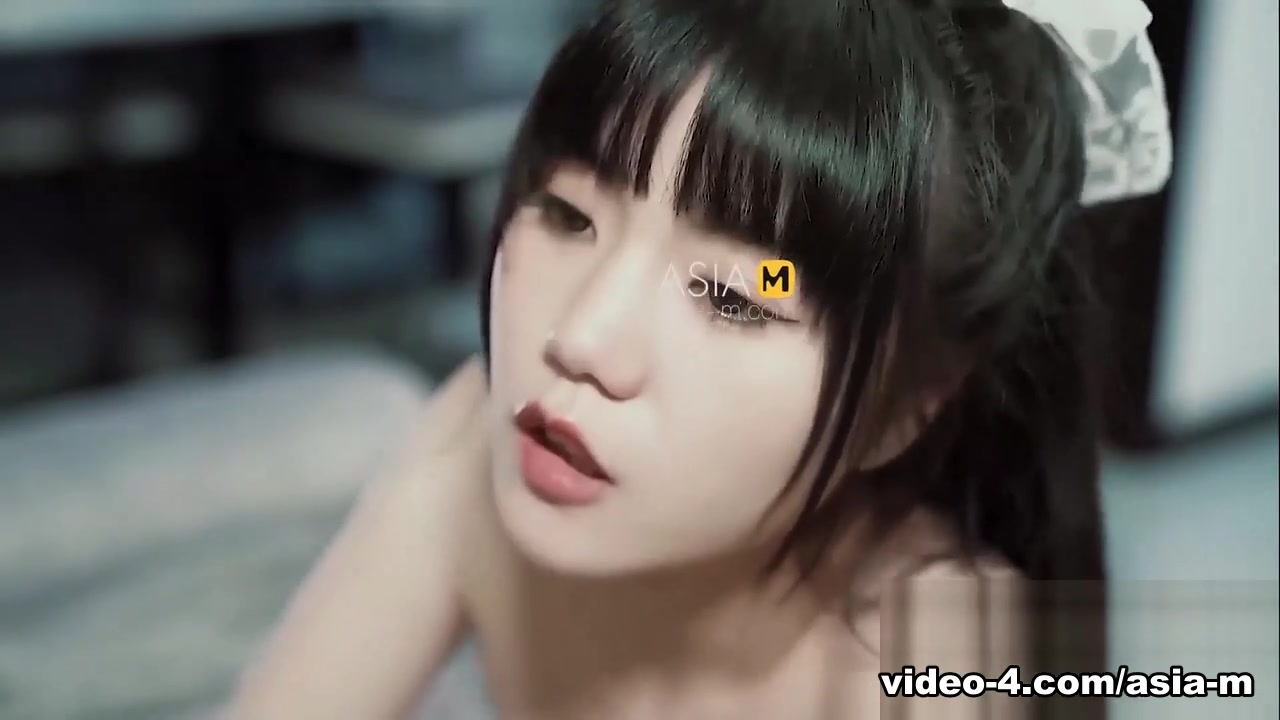 Girl Next Door MMZ-004/邻家清纯少女 - ModelMediaAsia