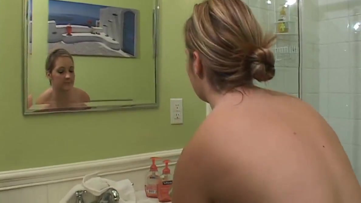 I Have Lesbiansex With My Stepmom For The First Time