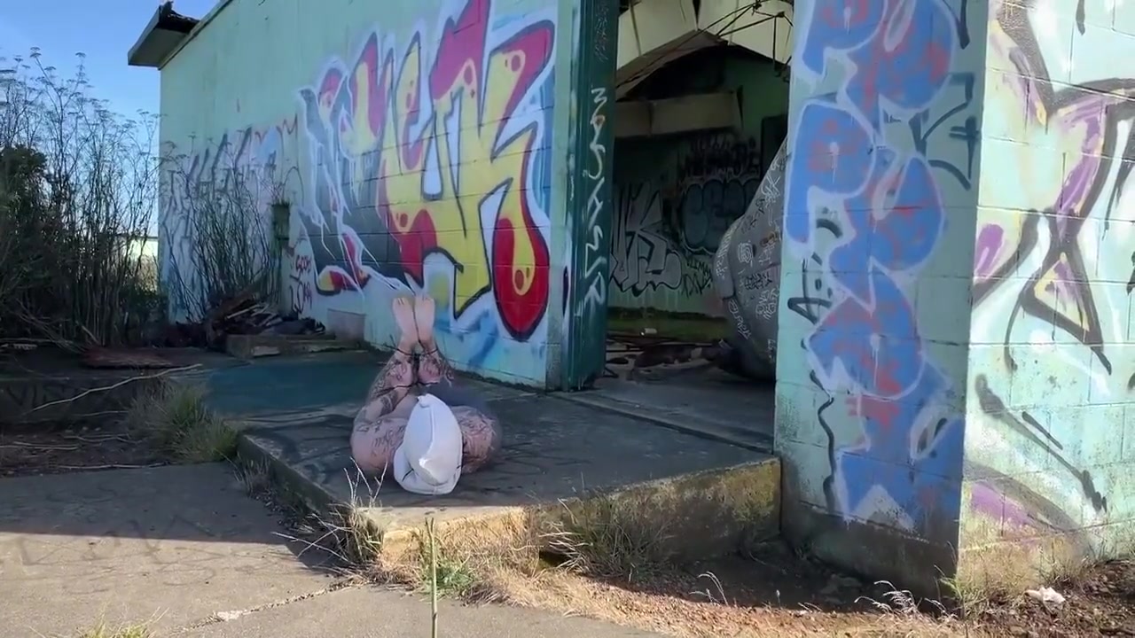 Abandoned Bondage Boy