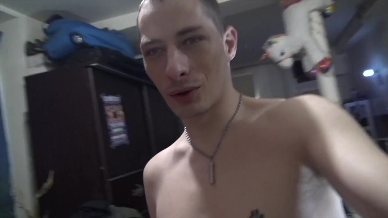 The Blond Twink Leo Fox Fucked Raw By Alexis Tivoli - CrunchFrenchBareback