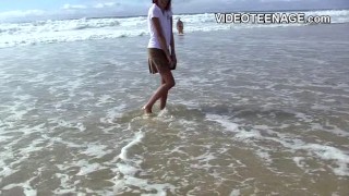 teen nude at beach