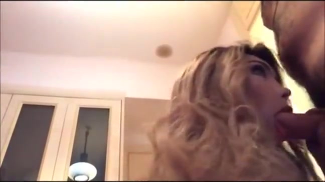 juicy Escort lady-man oral