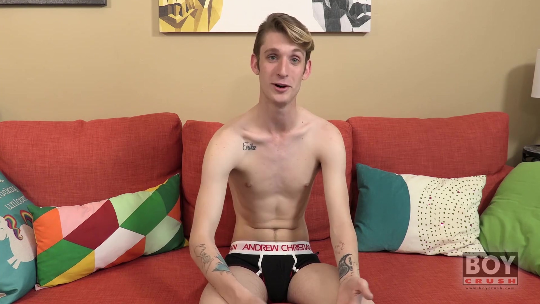 Handsome Twink Pleasures His Big Dick With Chris Tucker