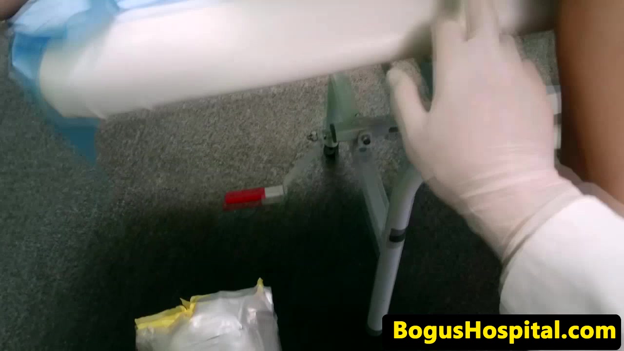 Czech patient feltup by doctor