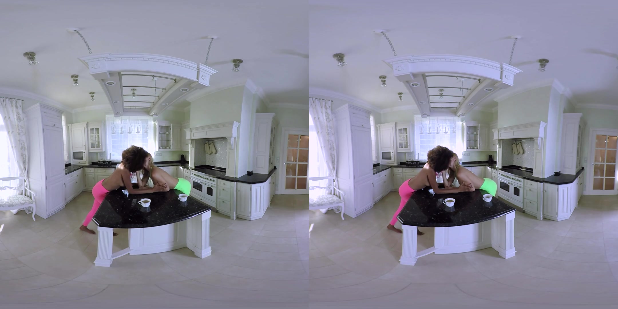 Luna Corazon & Nancy A in Kitchen Fun - RealJamVR