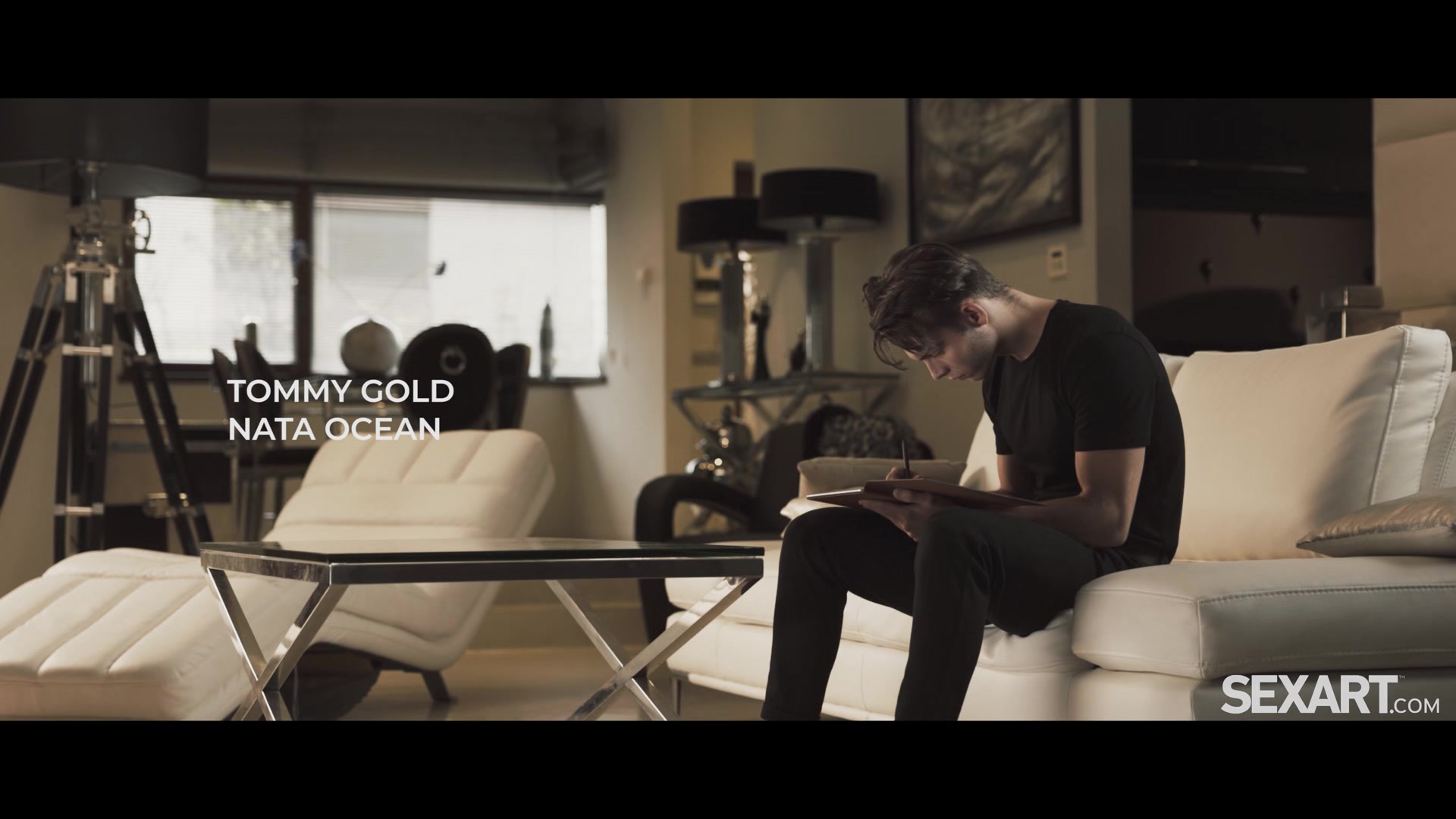 Living It Up - Nata Ocean & Tommy Gold