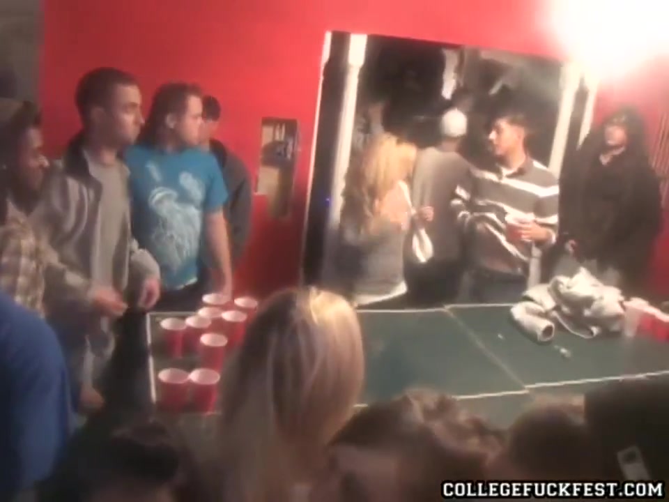College Cock Sucking teen 18+ Goes Down On Dick