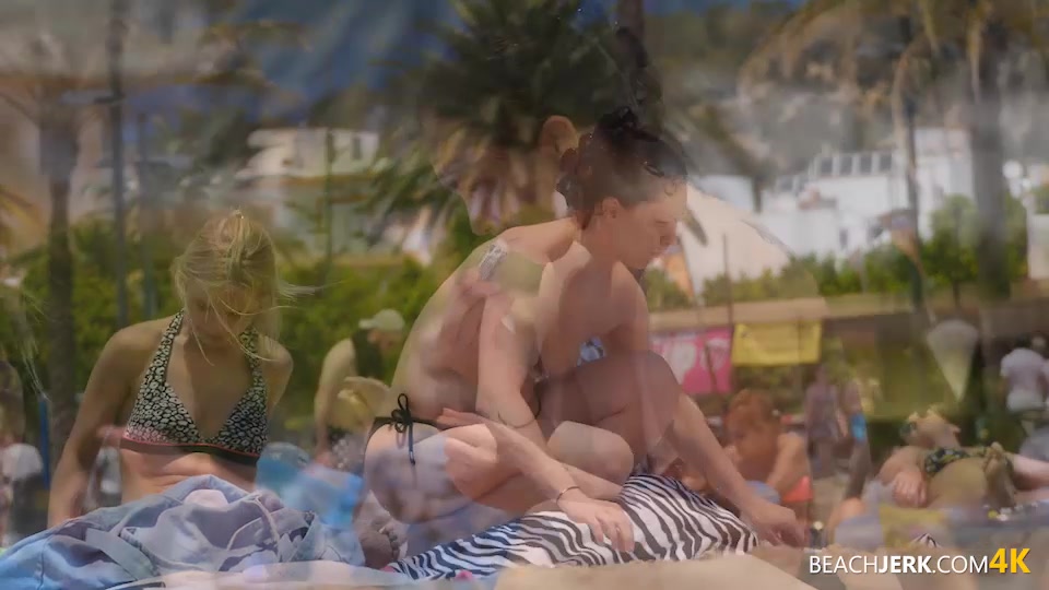 Latvian Hotty - BeachJerk