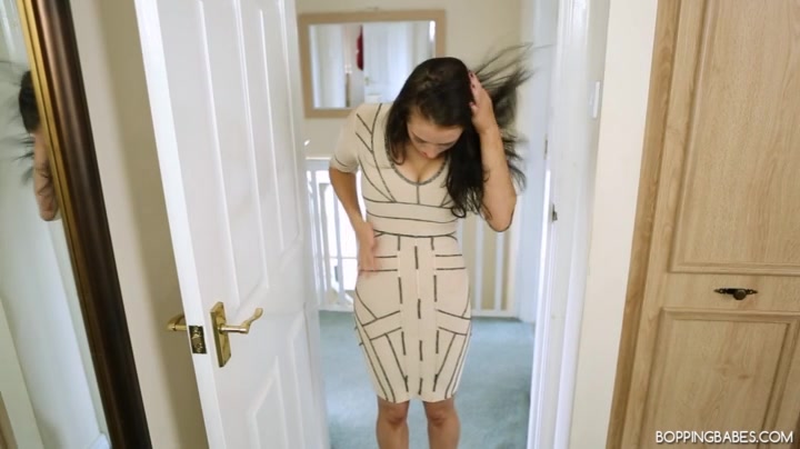Jayne - Get Me Out Of This Dress - BoppingBabes