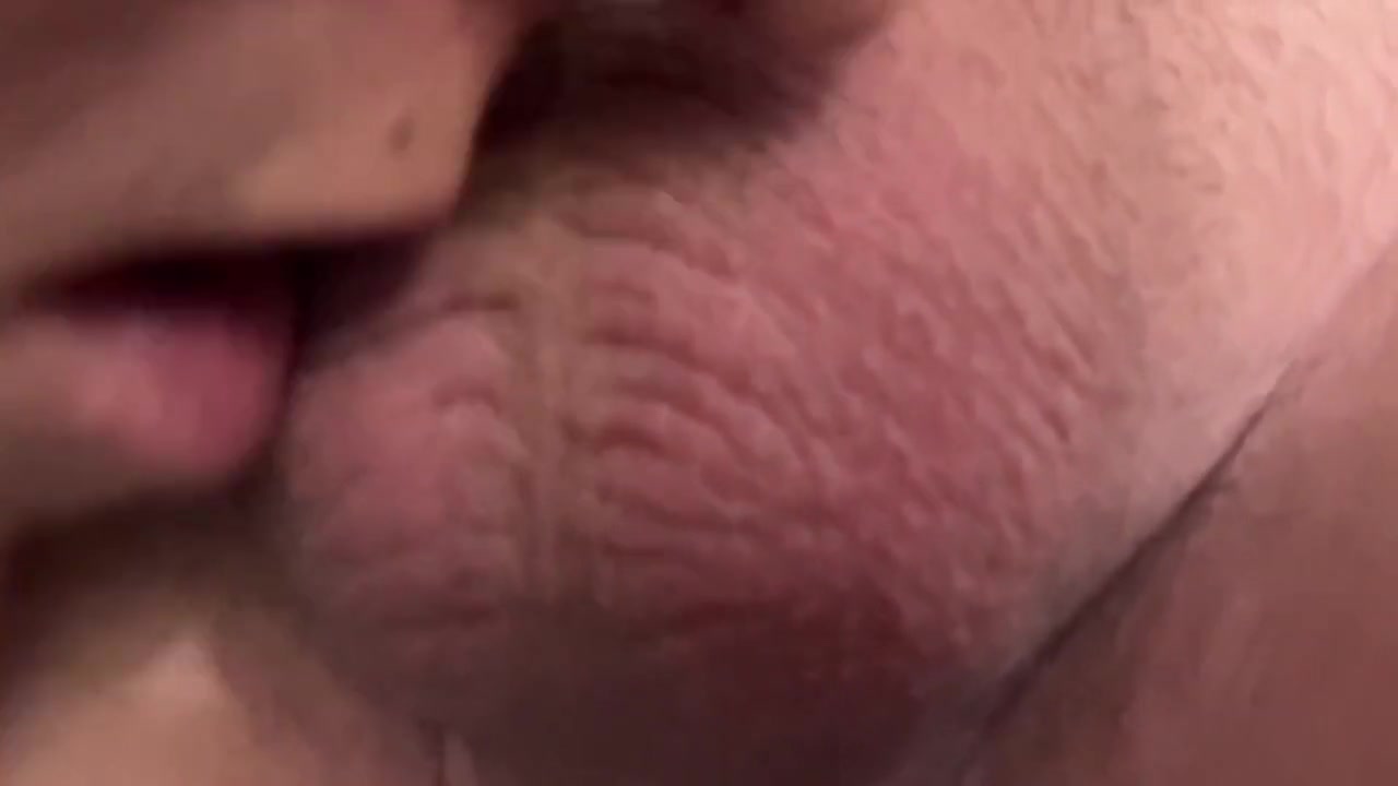 She Gave Me An Amazing Blowjob And I Blew A Massive Load That Poured Down Her Face