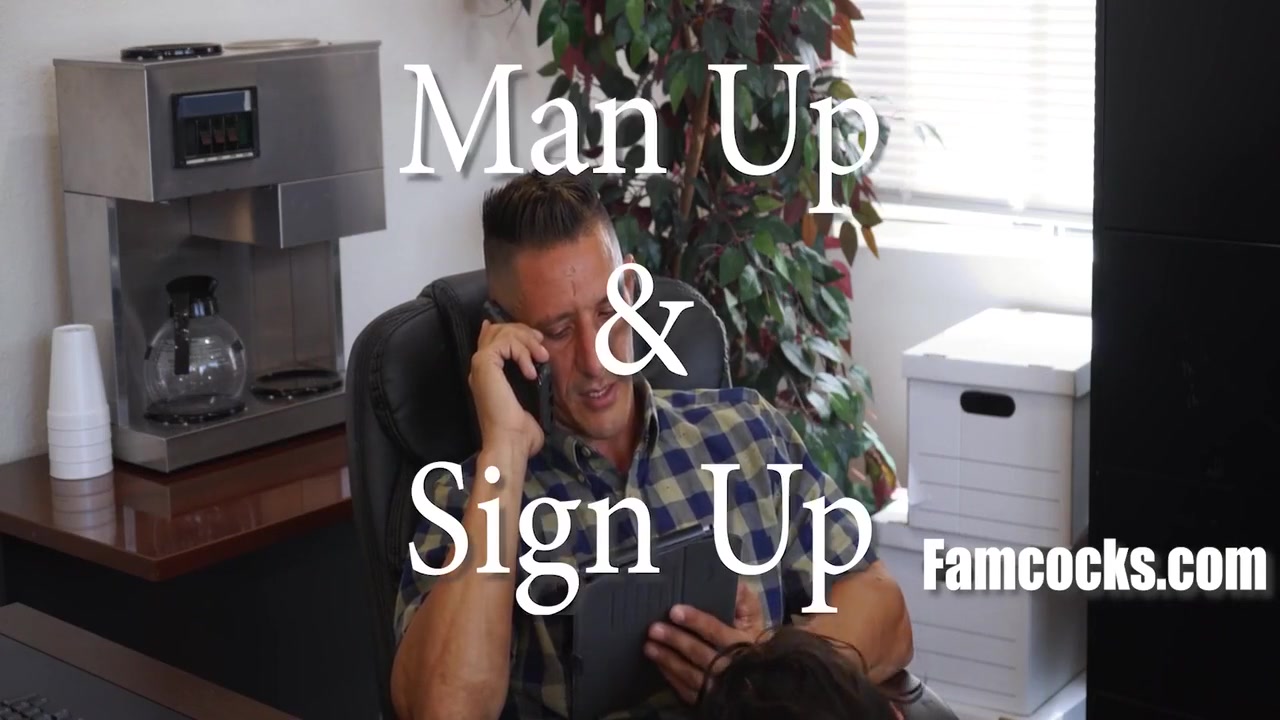 Gay Porn In Perks Of Working With Stepdad 8 Min