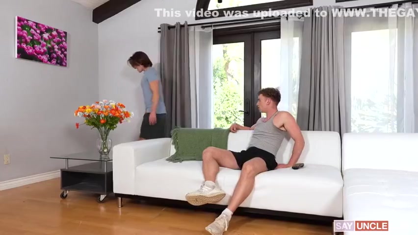 Jock Learns He Loves The Taste Of Cock