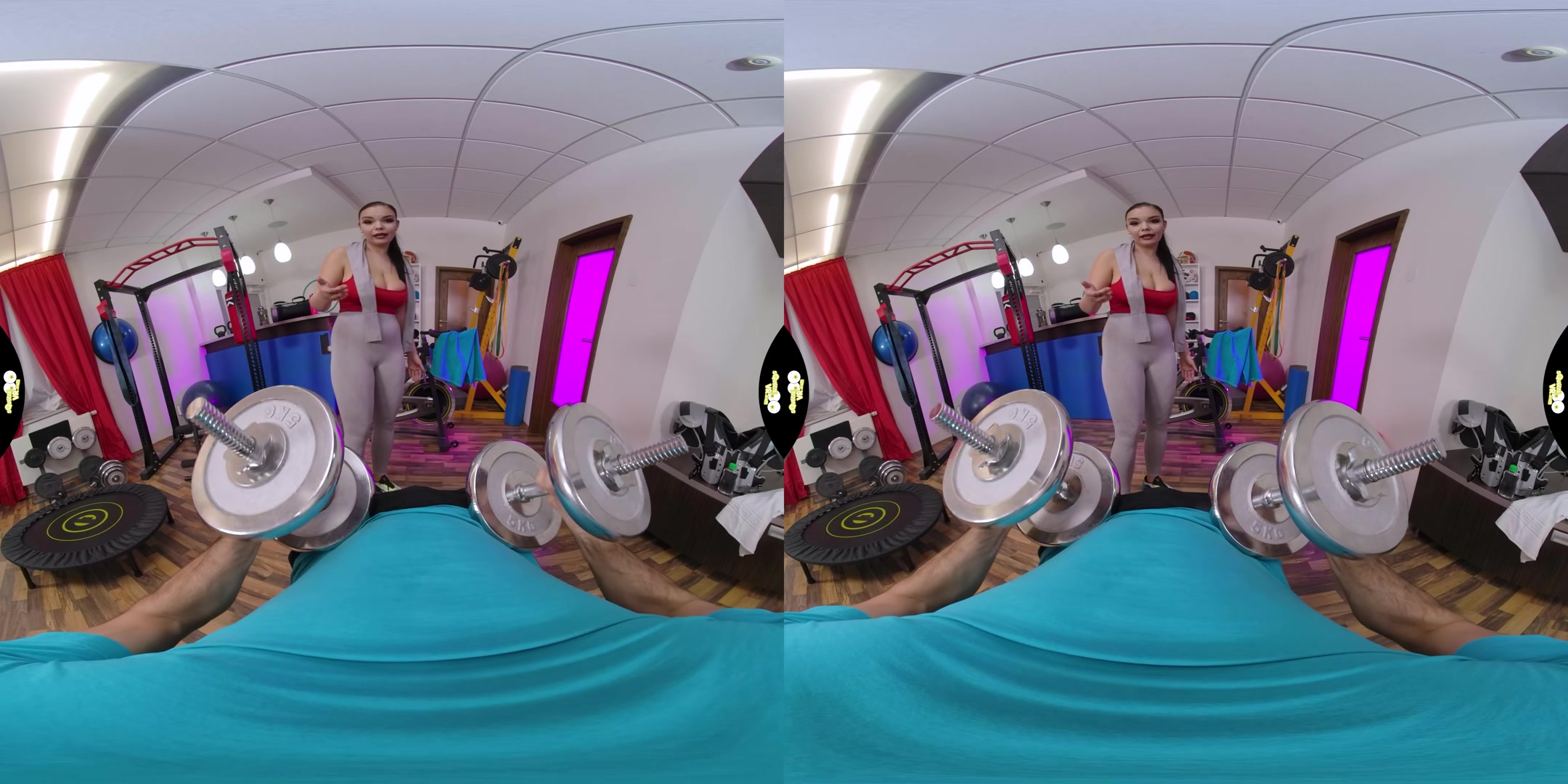 Intense Workout in Gym - SqueezeVR