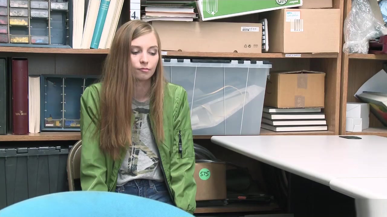 That Tight Shoplyfter Pussy Is Banged Out By The Lp Officer