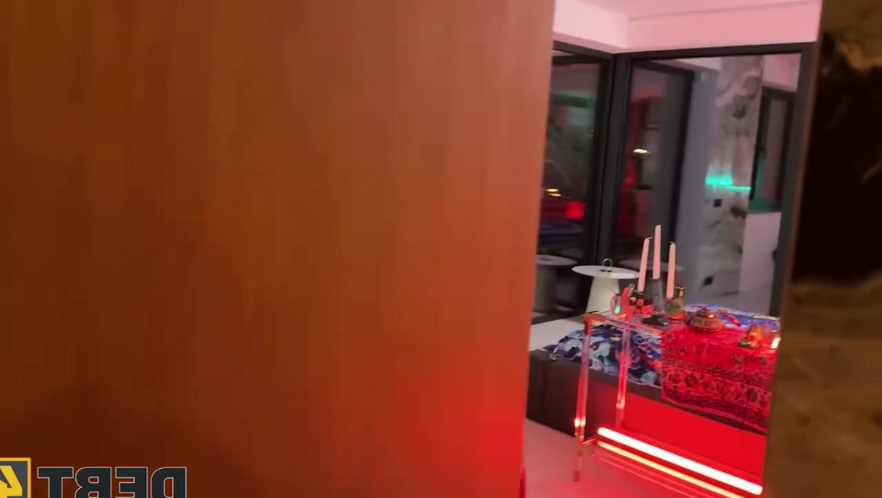 the ball says there s a reward