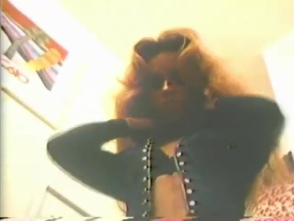 Amber Hunt, Maryanne Fisher, Mitzi Fraser in vintage xxx movie