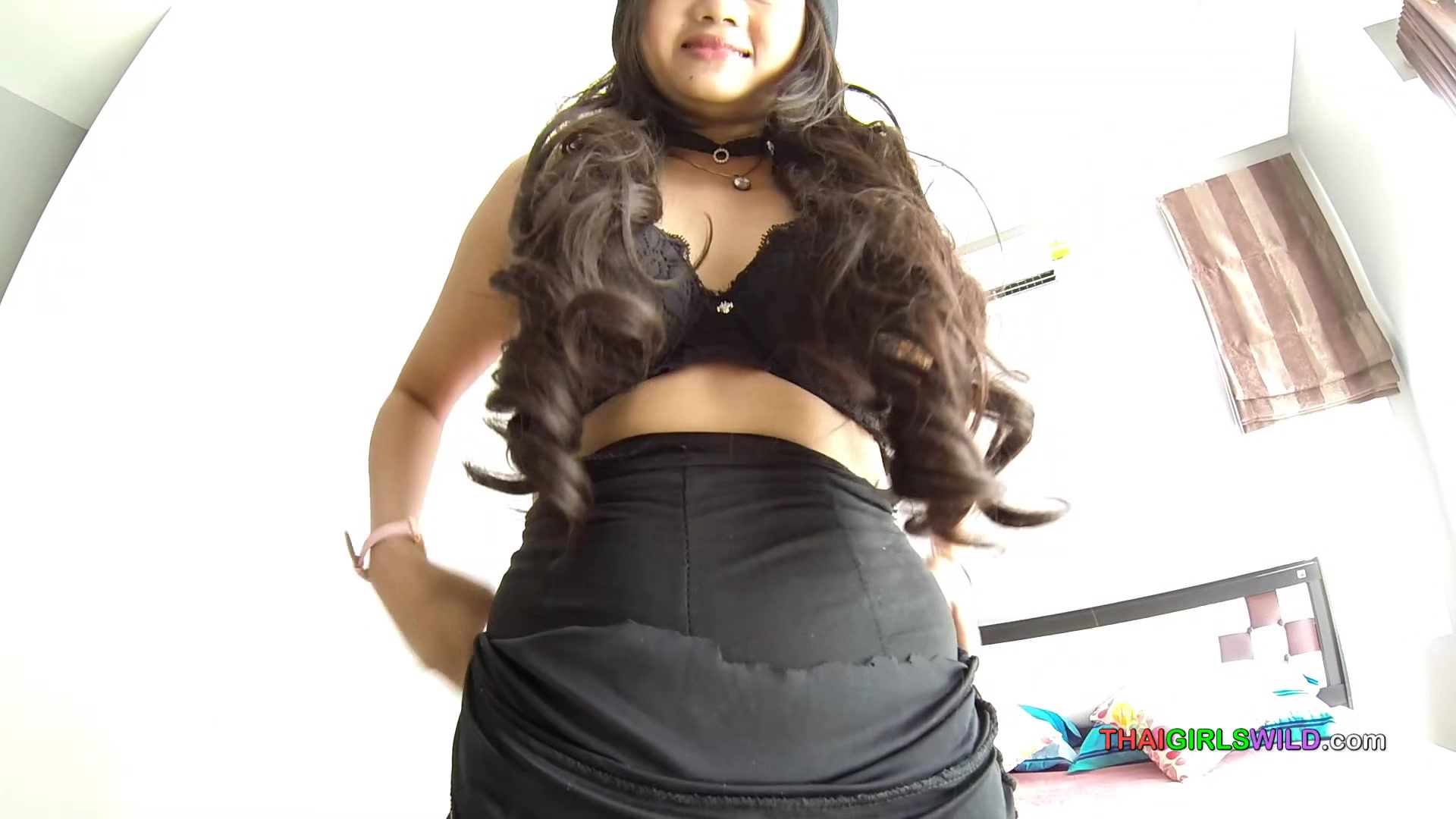 Thai teen 18+ loves being fucked without a condom