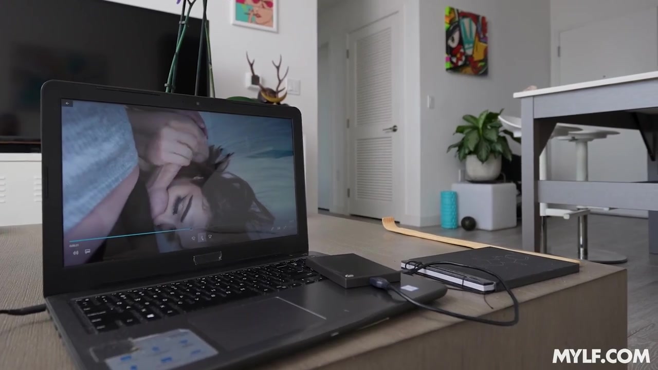 She Really Is Lonely and Horny - MYLF