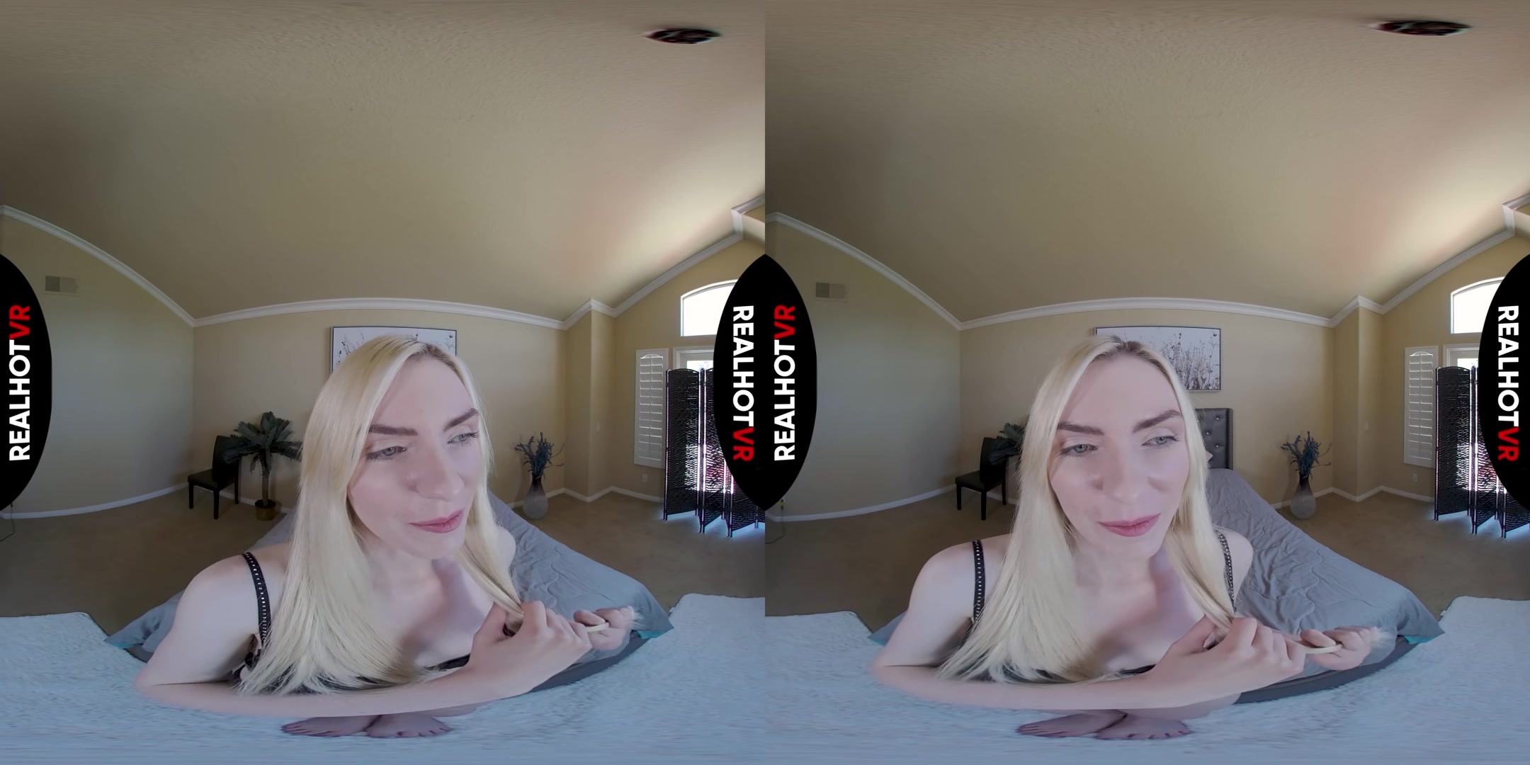 Hey Stepdaddy, Let Me Show You How Tight & Creamy My Pussy Is - RealHotVR