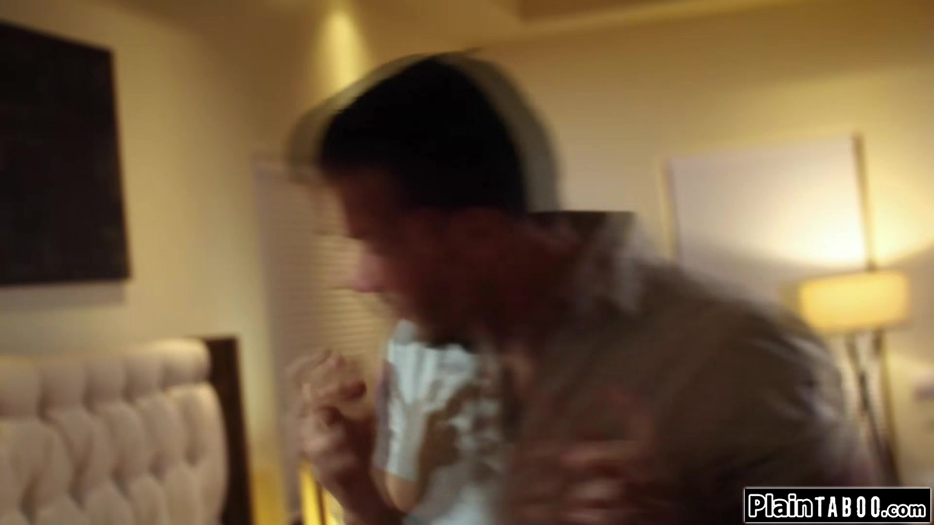 Manipulative small tits stepsis gets her stepbro to fuck her