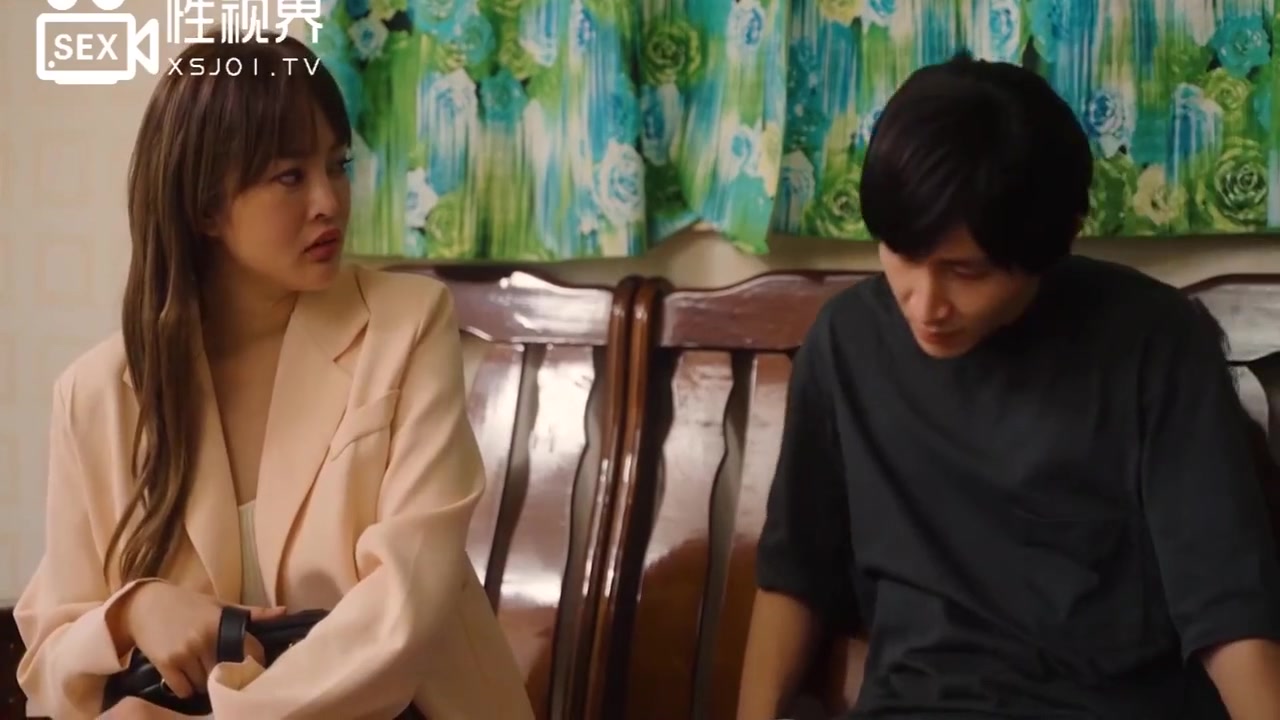 Big Boobs Asian Mature Milf Feel So Lonely Cheating With Her Neighbor On Weekends