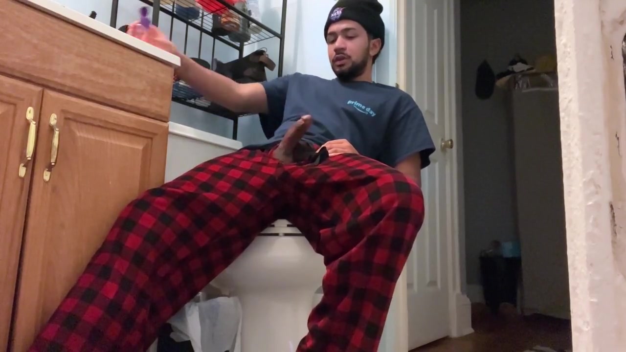 Giving My Dick Fast Hard Intense Strokes And Eating My Cum