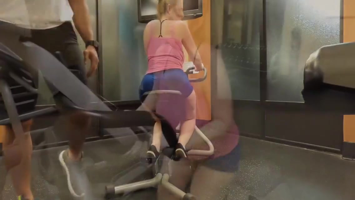 Sexy Thick Big Booty Milf Danni Jones Gets Fully Stretched By Her Bull Gym Trainer 5 Min