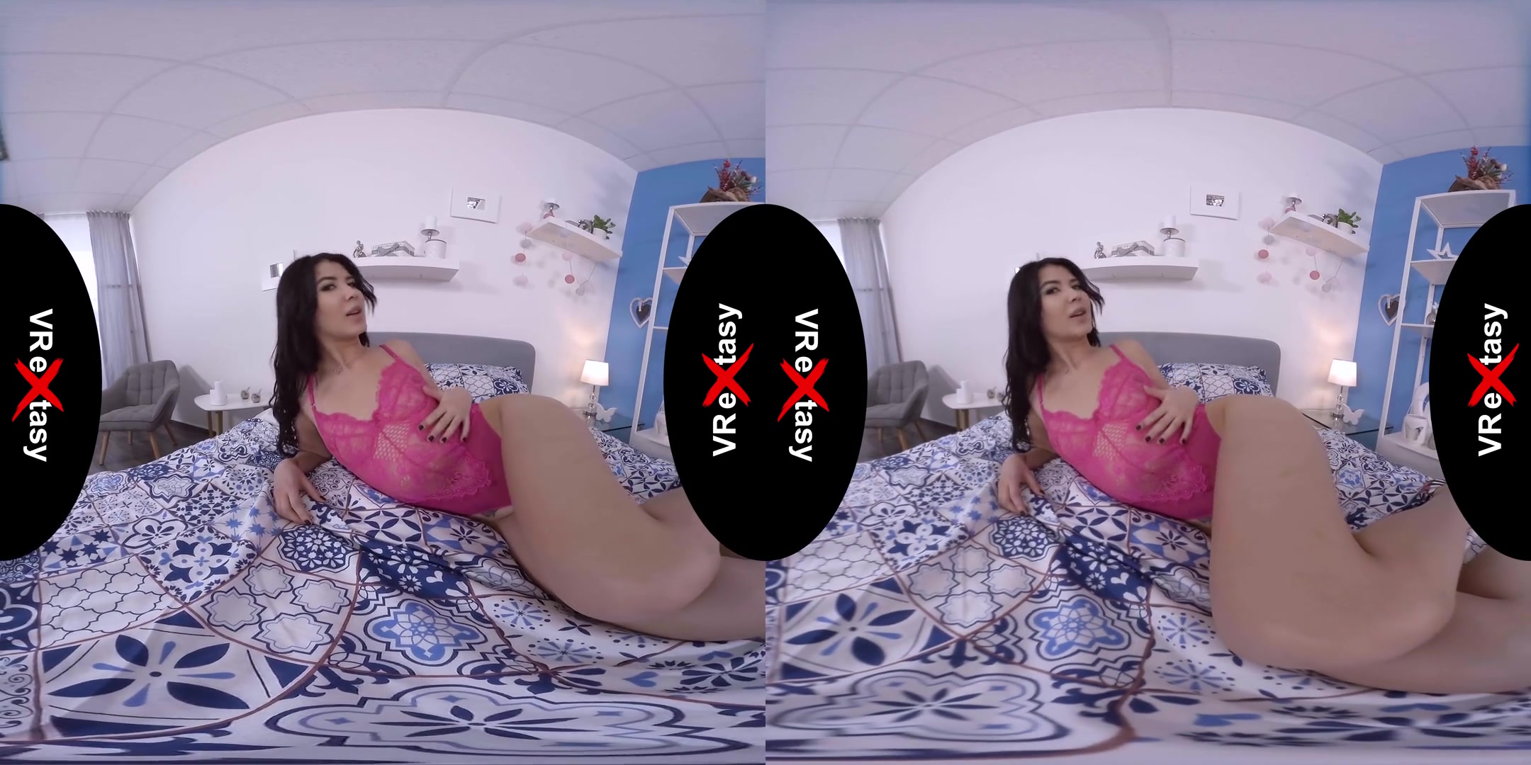 Lady Dee - Stunning Brunette Solo - Petite teen 18+ Lingerie Fingering