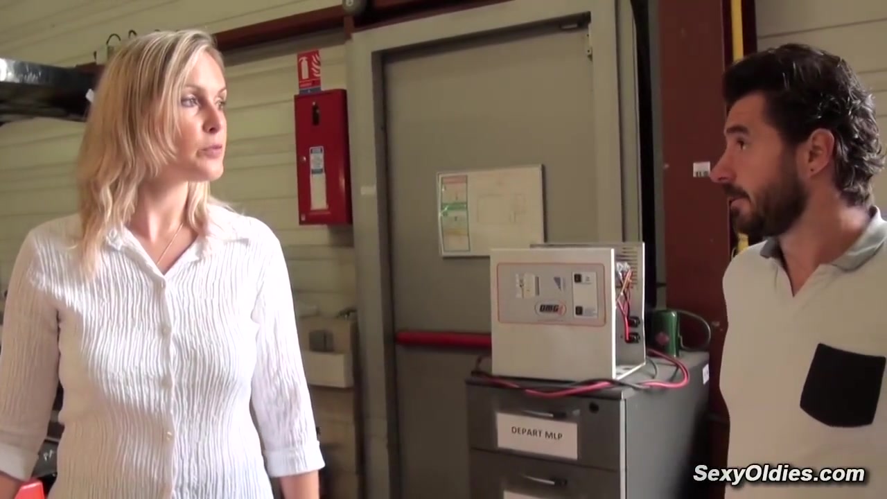 Michael Cheritto And Melany Paris In Tall Milf Gets Fucked In The Warehouse By Mich