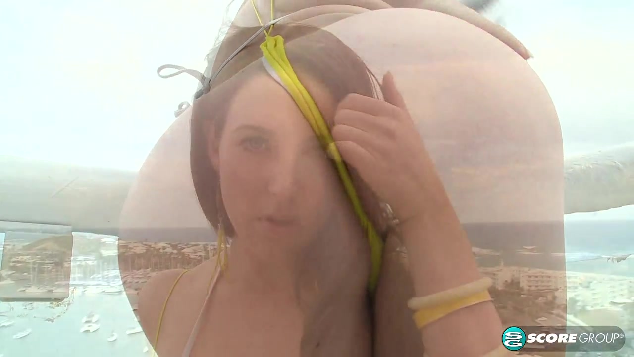 Angela's bikini bangeroo