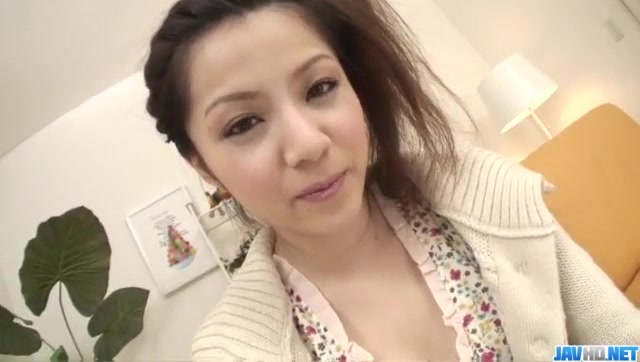 Amateur Rika Koizumi loves cum dripping her throat