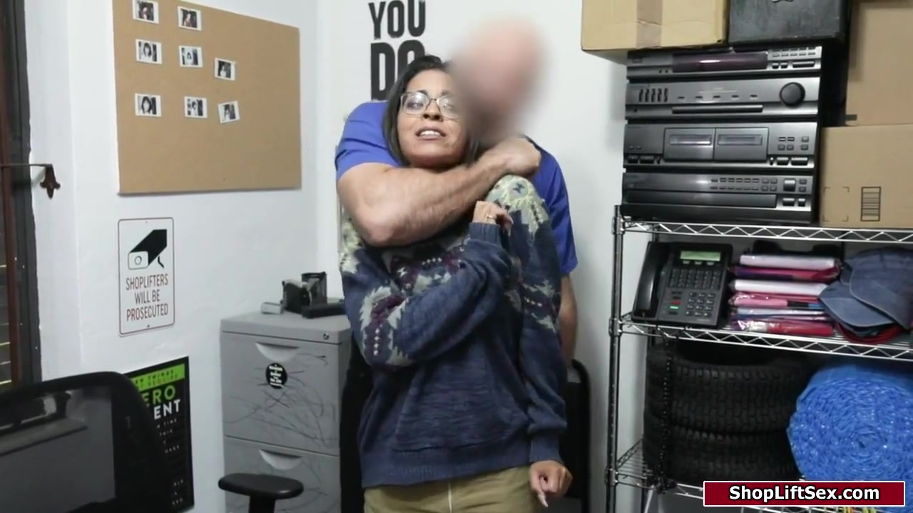 Hot Shoplifter Banged By Pissed Officer