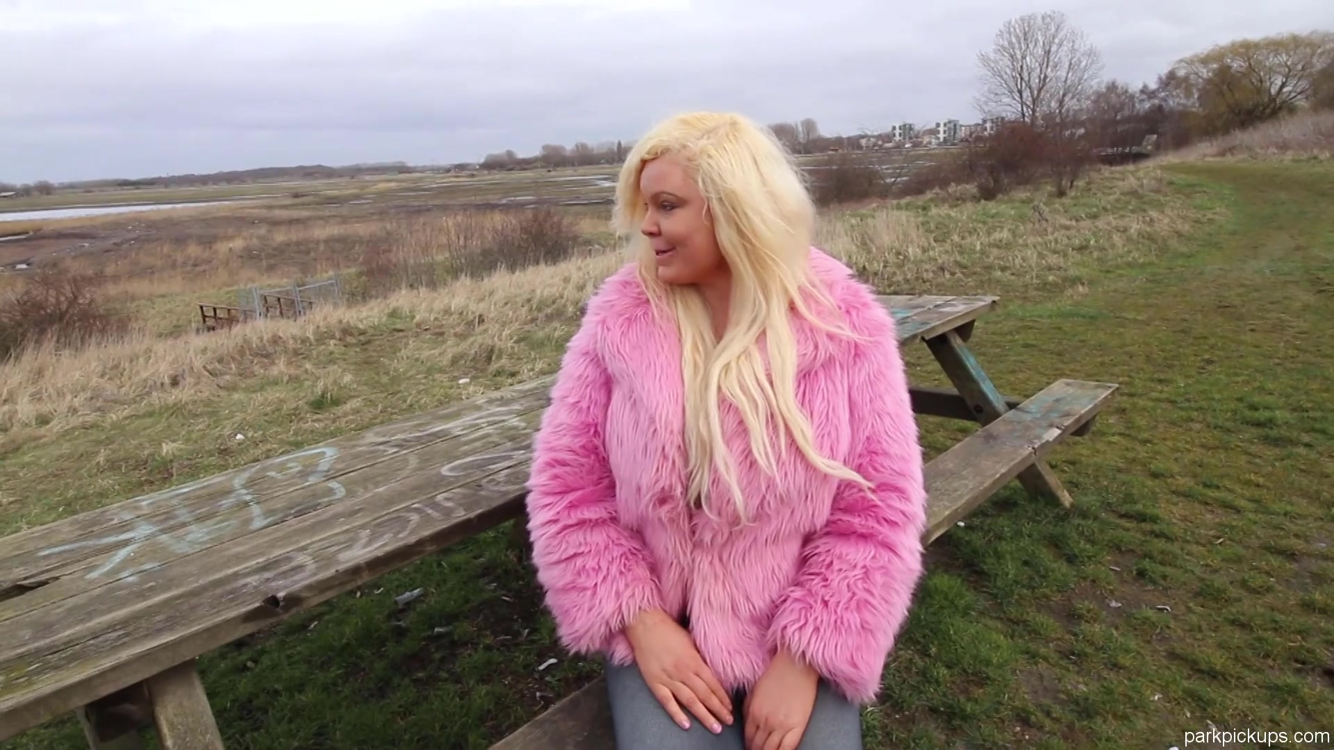 Barbie Swede Suck Cock In Public - Sex Movies Featuring Svenskporr